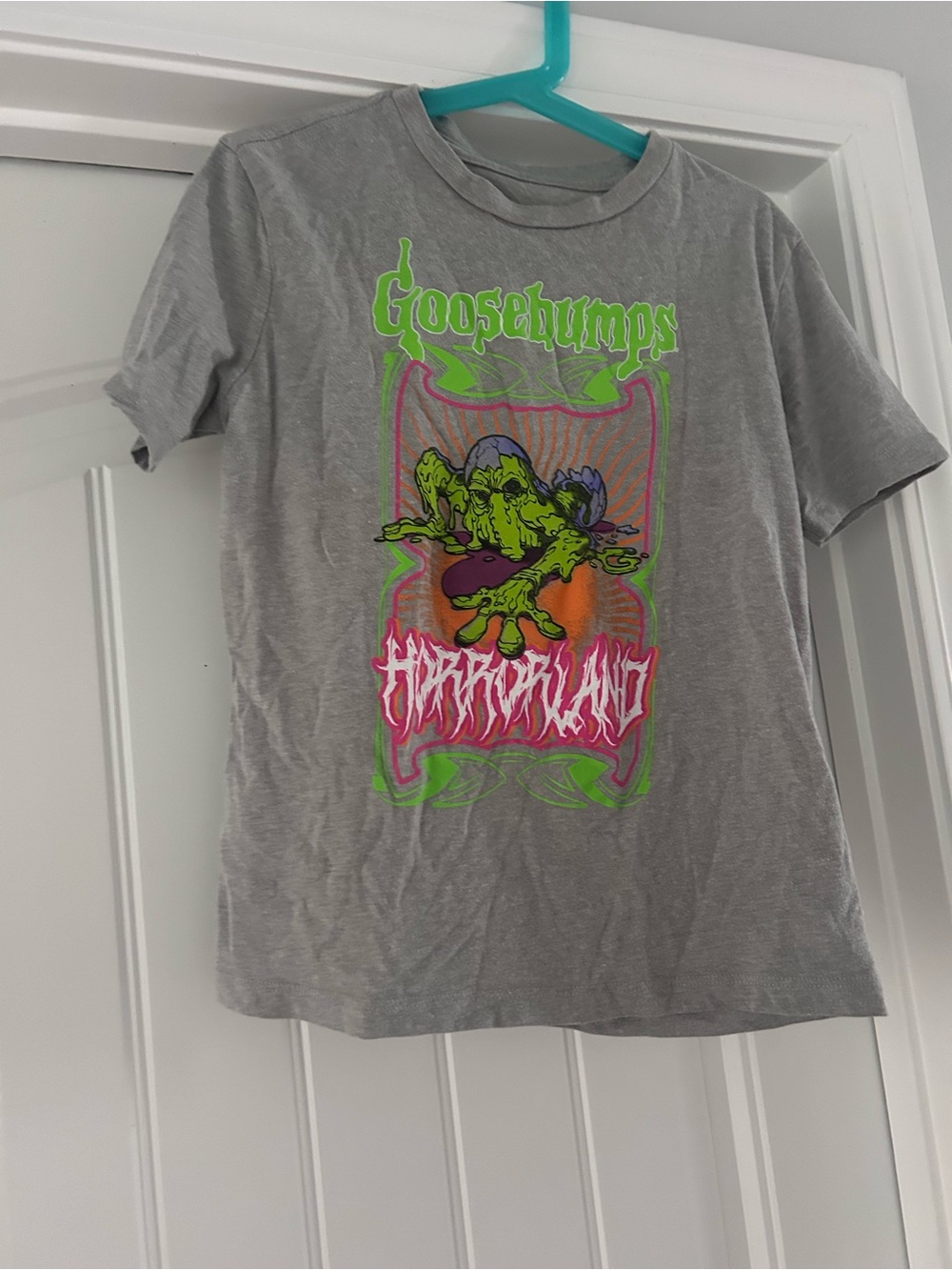 Goosebumps Kids Short-Sleeve Graphic Tee - Gray with Green & Pink Monster